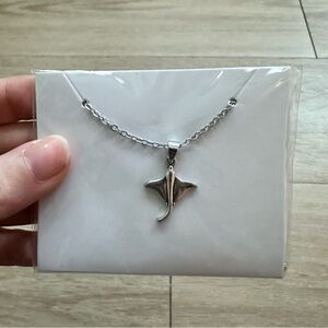 NEW IN PACKAGE Silver Stingray Pendant Necklace
